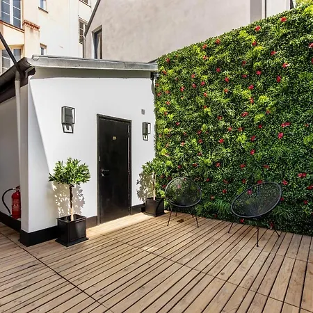 Cosy Bedroom - Tour Eiffel Champs De Mars 2a Holiday home Paris